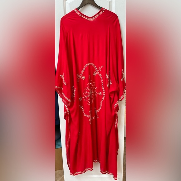 Caftan/Kimono/Beach Cover Red & Silver - Picture 5 of 7